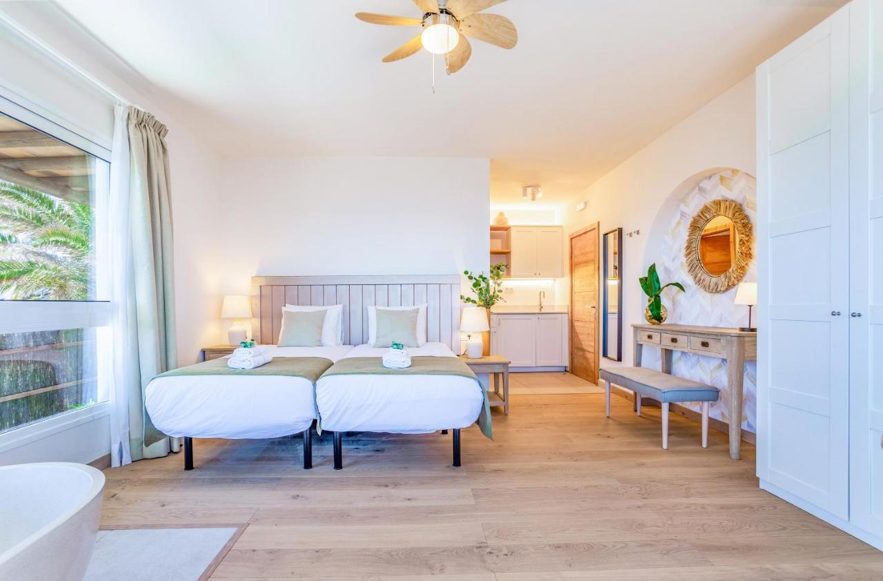 Boutique Beach Villa By Lanzarote Retreats - Private Pool - 1 Min Walk To Sea Pool تشاركو ديل بالو المظهر الخارجي الصورة