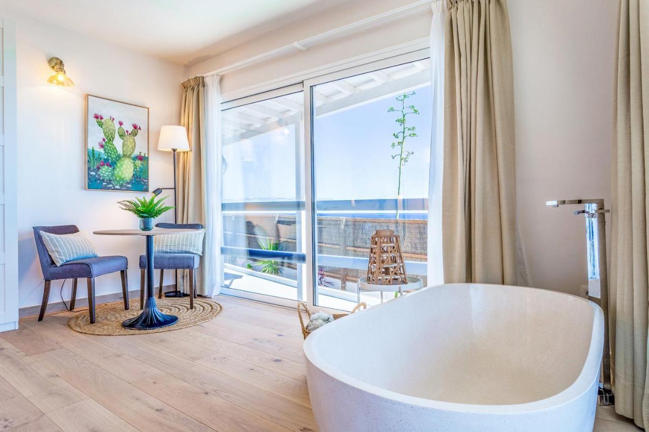 Boutique Beach Villa By Lanzarote Retreats - Private Pool - 1 Min Walk To Sea Pool تشاركو ديل بالو المظهر الخارجي الصورة